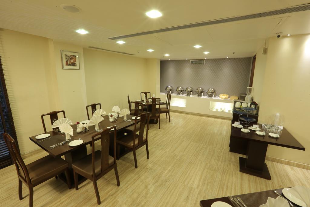 Five Elements Hotels Delhi- North Avenue Nova Deli Exterior foto